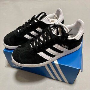 Adidas Gazelle - Womens 8.5 - Black Suede & White